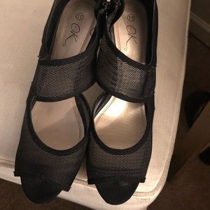 NWOB black mesh heel by it’s OK open toe size 11